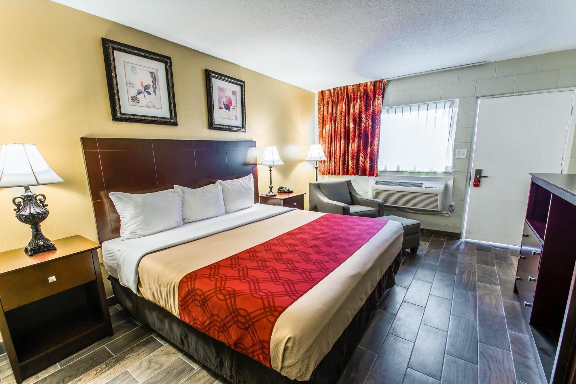 Econo Lodge Cocoa Beach - Near The Port מראה חיצוני תמונה