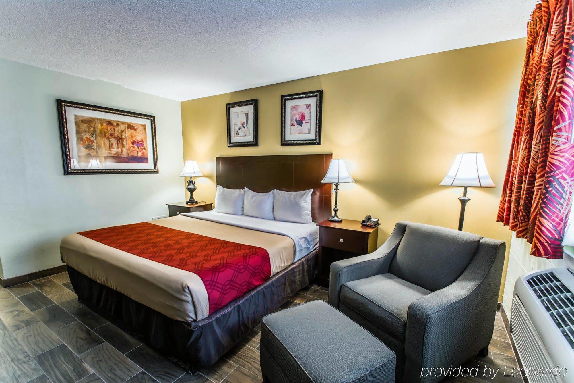 Econo Lodge Cocoa Beach - Near The Port מראה חיצוני תמונה